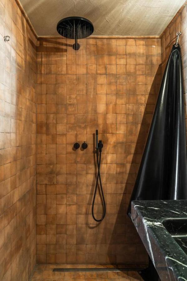 Boutique Suite Sul Naviglio Grande Милано Екстериор снимка